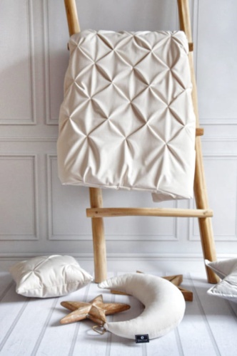 narzuta na łóżko dziecięce