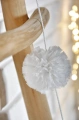 POMPON TIULOWY ECRU